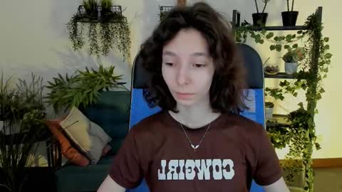 emmanuellbrown online show from February 1, 4:09 am