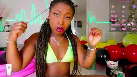 Sara online show from September 20, 11:57 am