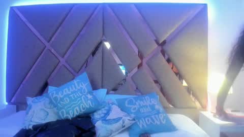 Emma online show from September 26, 4:04 pm