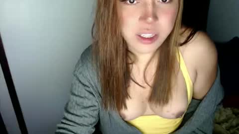 YourDreamGirl Emma  online show from December 16, 8:15 pm