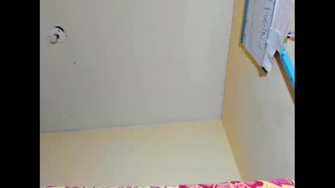 hi im emmalina welcome to your happy place online show from January 30, 12:59 pm