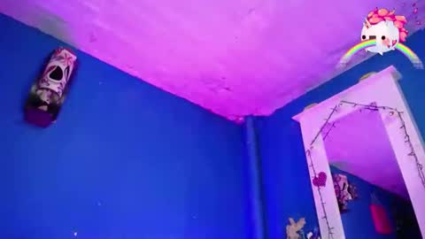 Emma  online show from March 9, 10:30 pm