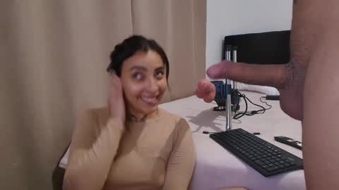 emmi_11 online show from February 6, 1:31 am