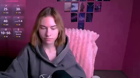 Emmi online show from February 19, 8:13 am