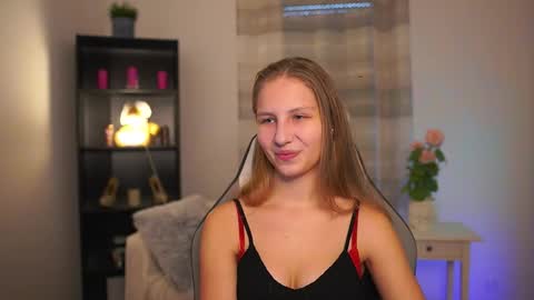 Emmie online show from February 21, 2:31 pm