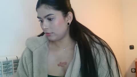 emmie online show from December 17, 10:22 am