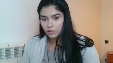 emmie online show from November 28, 10:22 am