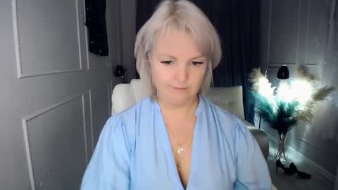 emmmam online show from October 23, 2:40 pm