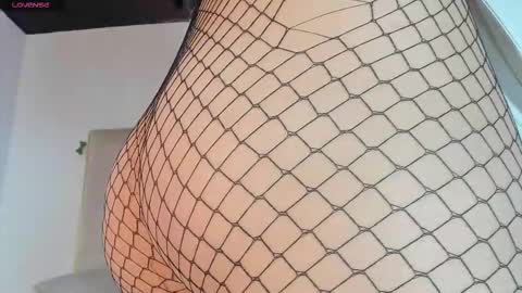 emmy_miller00 online show from November 8, 10:02 pm