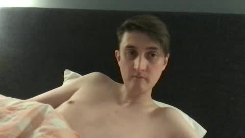 emotionalmotionsickness online show from January 8, 12:47 pm