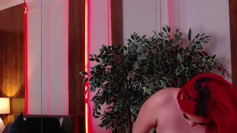 Emy online show from November 25, 9:41 am