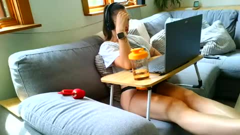emyxxl online show from July 8, 3:37 pm