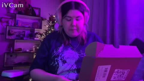 endless_voice_ online show from December 22, 10:44 am