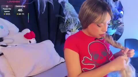   Schedule 600a.m - 200p.m Col hour online show from October 19, 1:05 pm