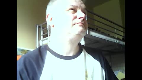 englishguysurrey online show from October 2, 12:26 pm