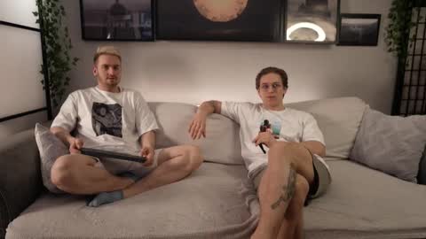 Johnny online show from March 7, 4:22 pm