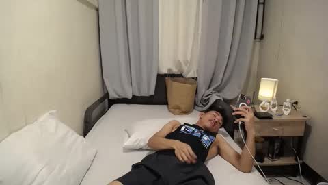 enzo online show from September 18, 1:04 pm