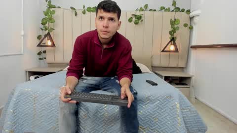 ENZO online show from December 1, 2:15 pm