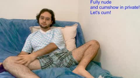 Snapshot of eren_jaeger2000 chatting on September 28, 5:27 am Eren online show from September 28, 5:27 am