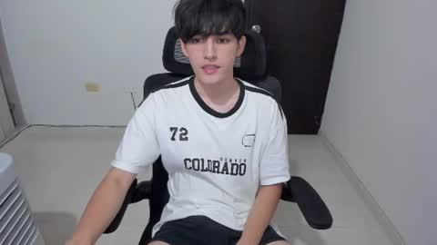 eren_tatakae online show from June 16, 10:14 pm