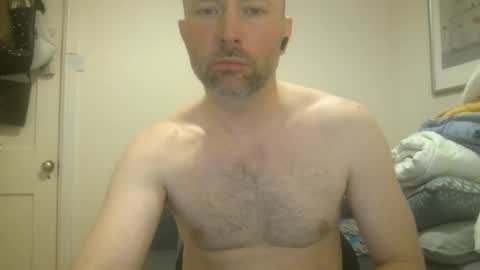 eric334418 online show from February 10, 2:26 pm