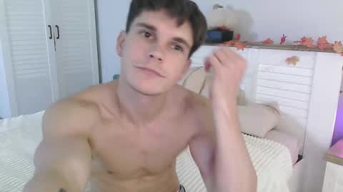 Eric Crush online show from October 21, 7:24 am