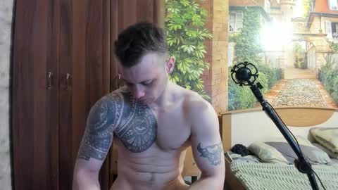 Eric online show from December 16, 1:35 am