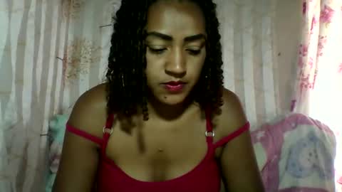 Snapshot of erica0586 chatting on October 5, 6:44 am erica0586 online show from October 5, 6:44 am