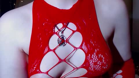 Erica online show from December 25, 1:19 pm