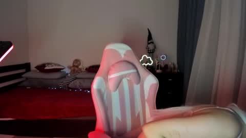 Erica online show from January 16, 2:41 am