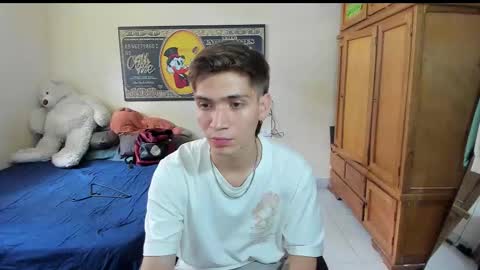 erick_de_rossee online show from March 19, 6:24 pm