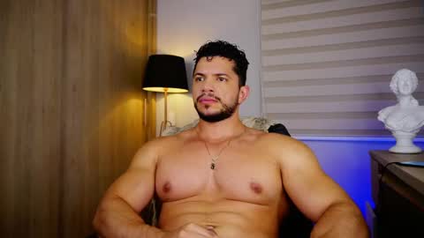 Erick Thompson online show from April 13, 9:30 pm