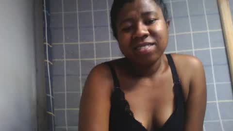 ericka01 online show from July 11, 10:29 am