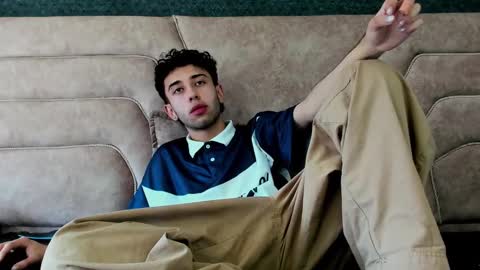 Erick online show from February 6, 12:59 pm