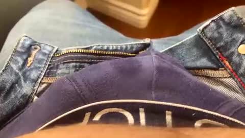 erickguapo1 online show from August 3, 12:56 am