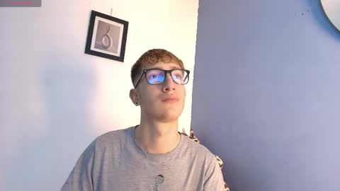 I am Erik online show from May 2, 9:09 pm