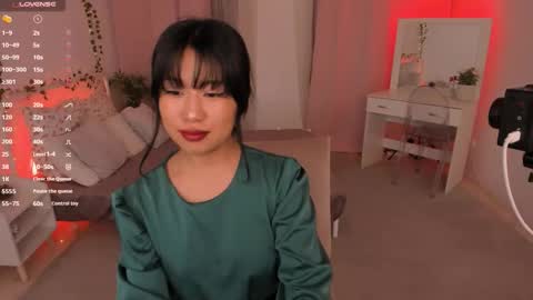 erika_kim online show from November 21, 6:11 am