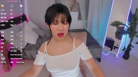 erika_kim online show from November 8, 6:16 am