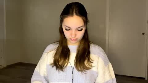 Lina online show from March 25, 7:04 am