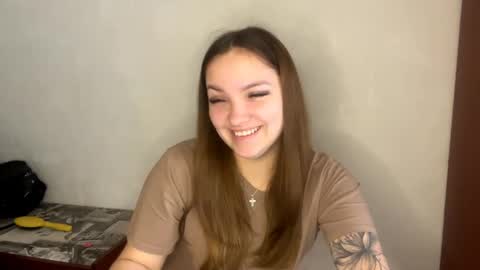 Lina online show from April 4, 6:09 am