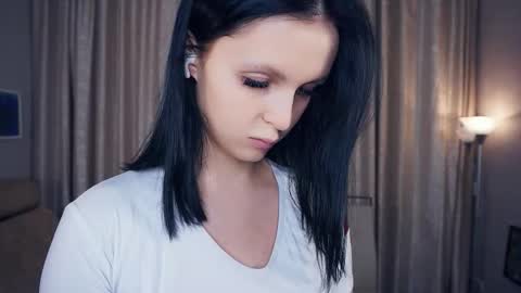 Erline and Monica online show from January 14, 7:11 pm