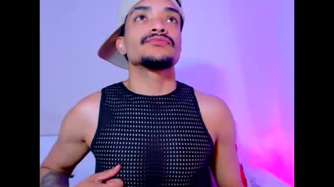 Eros online show from December 5, 10:40 pm