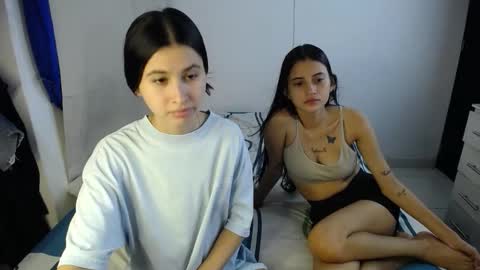 erosgirls_ online show from November 12, 3:09 am