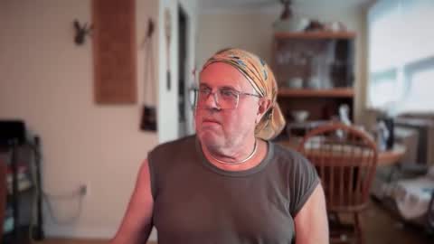 eros online show from February 5, 9:18 pm