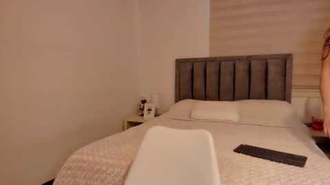 Karen online show from March 20, 12:10 pm