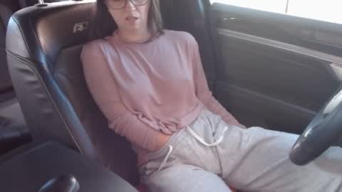 Snapshot of erotic_vibe chatting on October 14, 11:46 am Melissa online show from October 14, 11:46 am