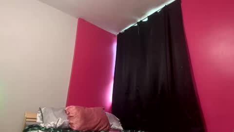 Nikki Erotica online show from November 3, 4:52 pm