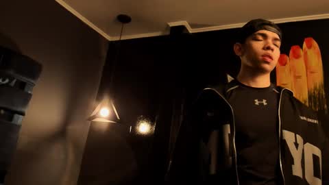 Eryon online show from November 18, 11:13 am