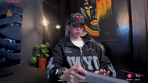 Eryon online show from October 13, 11:12 am