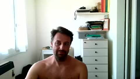 esibizionista 91 online show from July 13, 8:07 am